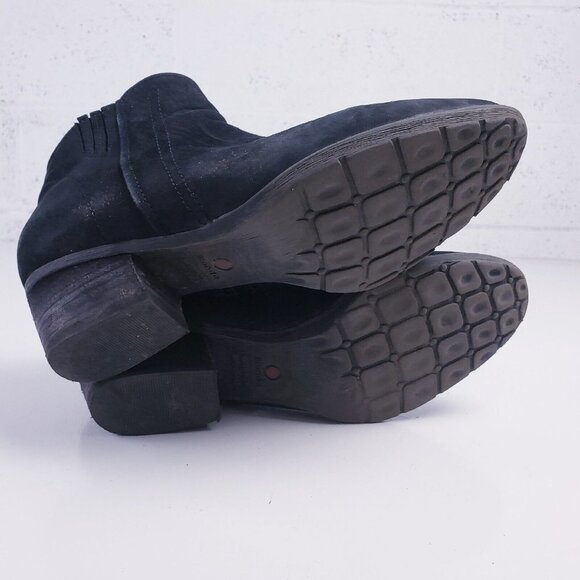 Blondo Womens Samara Waterproof Ankle Booties Black Suede Size 7.5 Side Zip - Picture 8 of 11